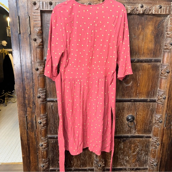 Boden Dominique Midi Wrap Dress – Coral Pink Polka Dot Size 6 - Picture 3 of 5